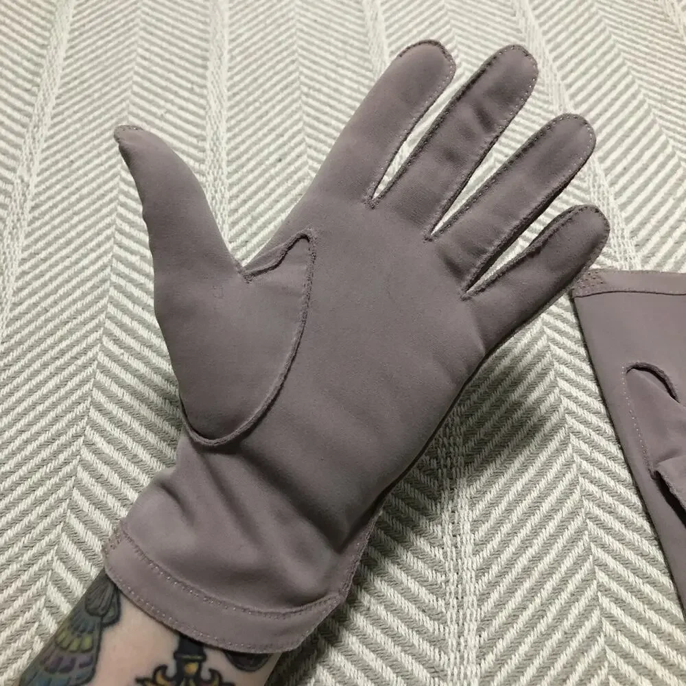 Gloves By Superb Purple Wrist Length Lavender Vintage Embroidered Buttons Small